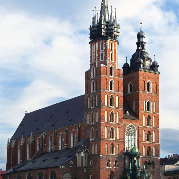 krakow-mariacki.jpg