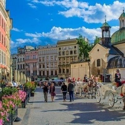 krakow-hlavni-namesti.jpg